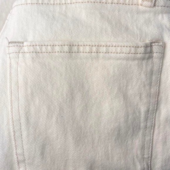 Abercrombie Cream Denim Flare Jeans - Picture 4 of 6